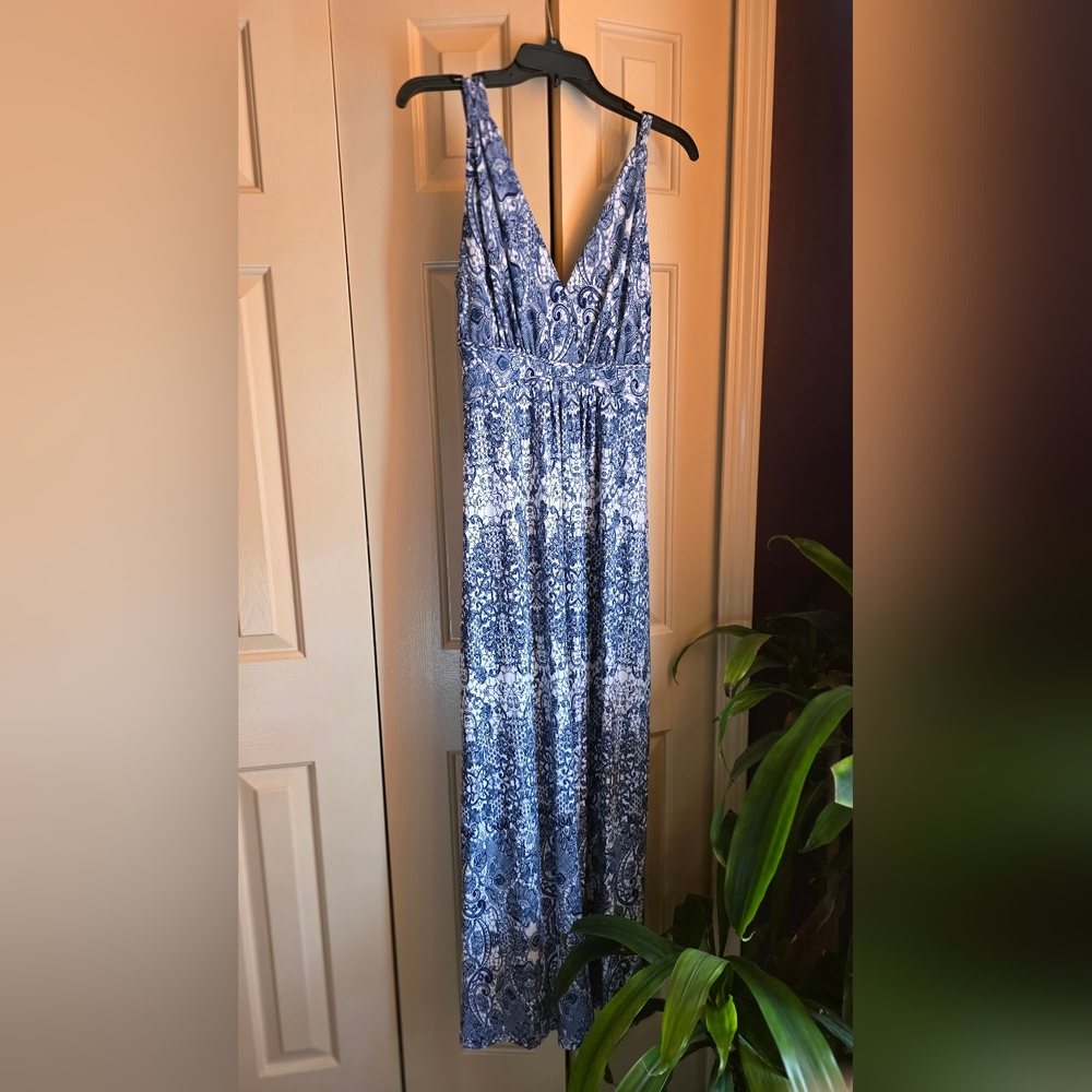 BOGO-TWO Dresses!!! VENUS & Pyramid Collection Multicolor Maxi Dresses!!